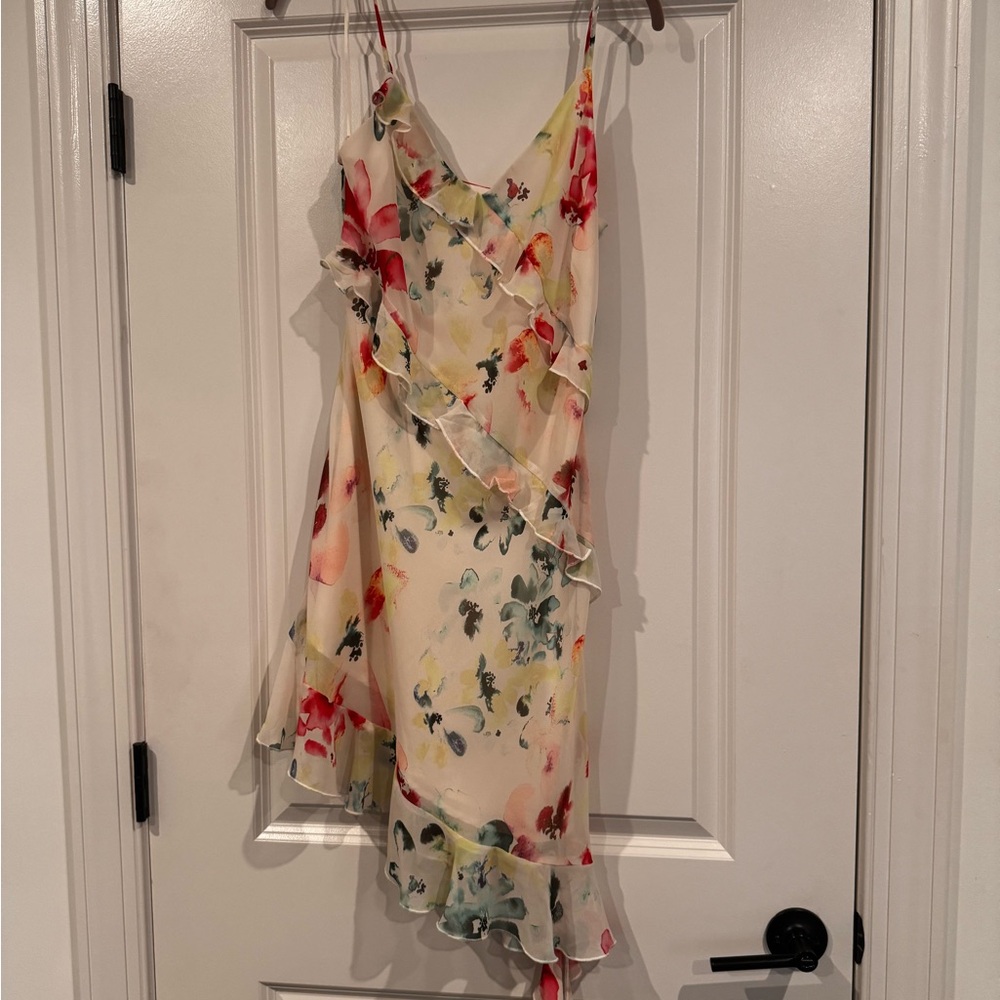 Steve Madden Floral dress. Size medium.